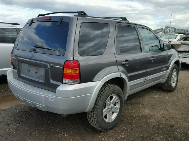 1FMYU95H75KC95180 - 2005 FORD ESCAPE HEV GRAY photo 4