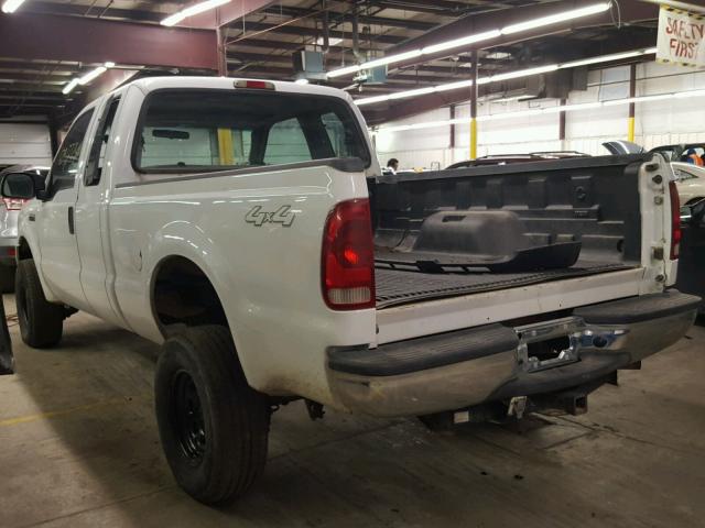 1FTSX21585EC71568 - 2005 FORD F250 WHITE photo 3