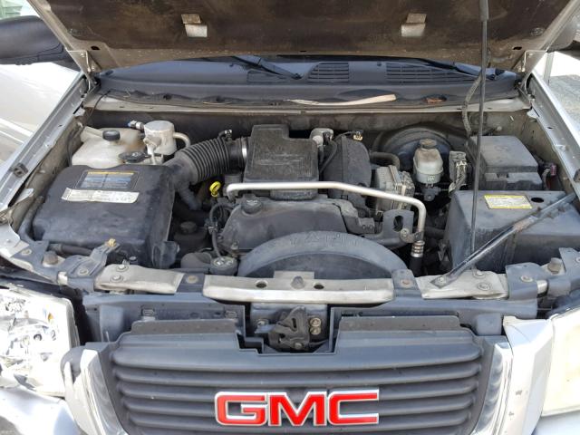 1GKDT13S052373048 - 2005 GMC ENVOY SILVER photo 7