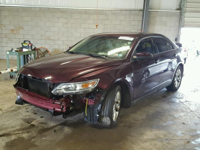 1FAHP2EWXBG108956 - 2011 FORD TAURUS SEL BURGUNDY photo 2