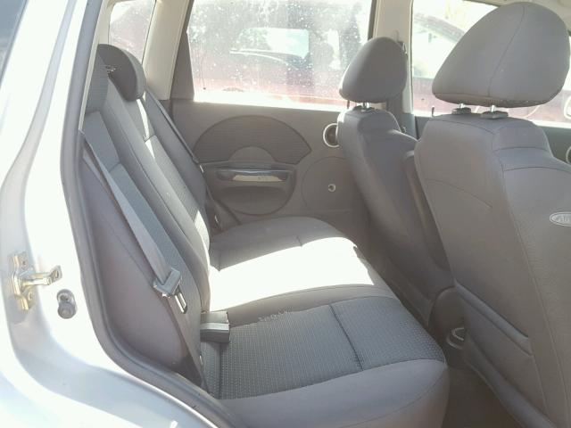 KL1TD66637B695175 - 2007 CHEVROLET AVEO BASE 银色 照片 6