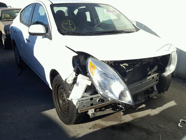 3N1CN7AP7EL830586 - 2014 NISSAN VERSA S WHITE photo 1