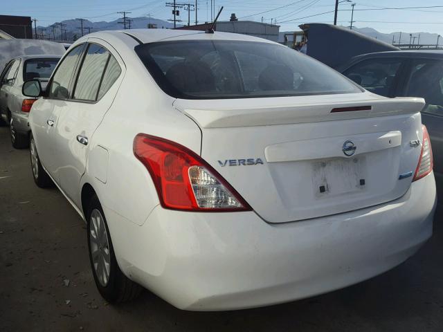 3N1CN7AP7EL830586 - 2014 NISSAN VERSA S WHITE photo 3