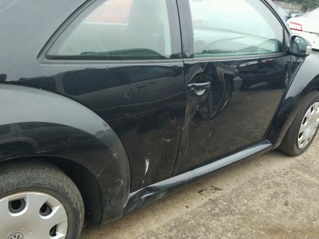 3VWPW3AG3AM021110 - 2010 VOLKSWAGEN NEW BEETLE Qara foto 9