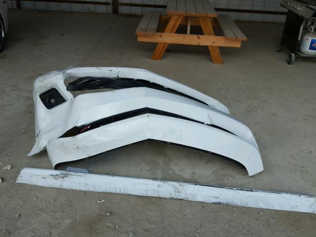 2G1FG1EW7F9105327 - 2015 CHEVROLET CAMARO SS Blanco foto 9