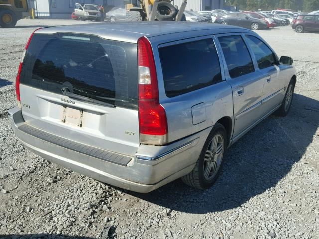 YV1SW592X61534046 - 2006 VOLVO V70 SILVER photo 4