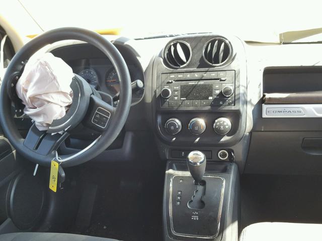 1C4NJDBB0GD757542 - 2016 JEEP COMPASS SP 红色 照片 9