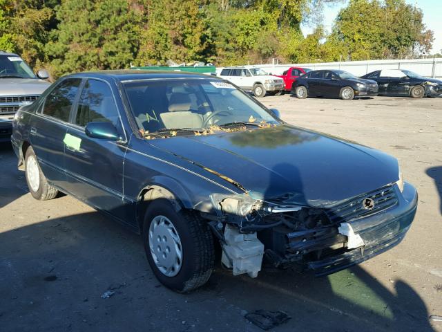 4T1BG22K0WU253816 - 1998 TOYOTA CAMRY CE GREEN photo 1