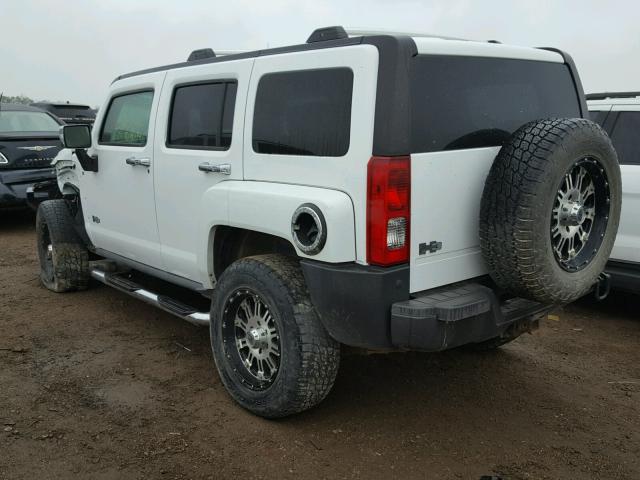 5GTDN136X68278013 - 2006 HUMMER H3 WHITE photo 3