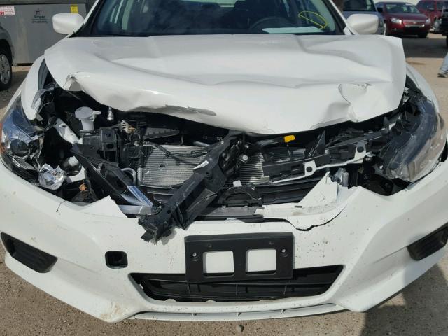 1N4AL3AP3HC478065 - 2017 NISSAN ALTIMA 2.5 WHITE photo 7