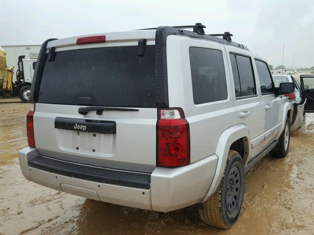 1J8HH48K28C220414 - 2008 JEEP COMMANDER Gümüş foto 4