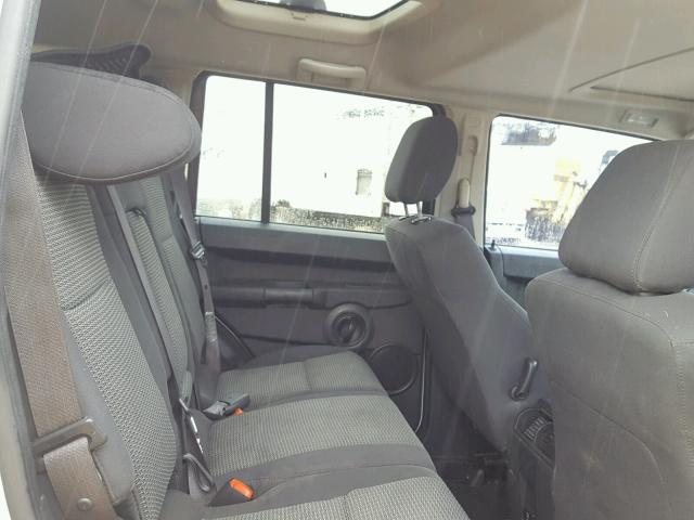 1J8HH48K28C220414 - 2008 JEEP COMMANDER Gümüş foto 6
