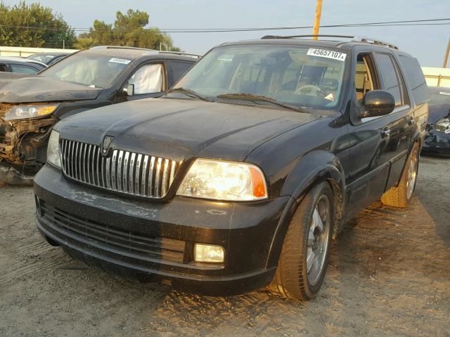 5LMFU27526LJ03030 - 2006 LINCOLN NAVIGATOR BLACK photo 2