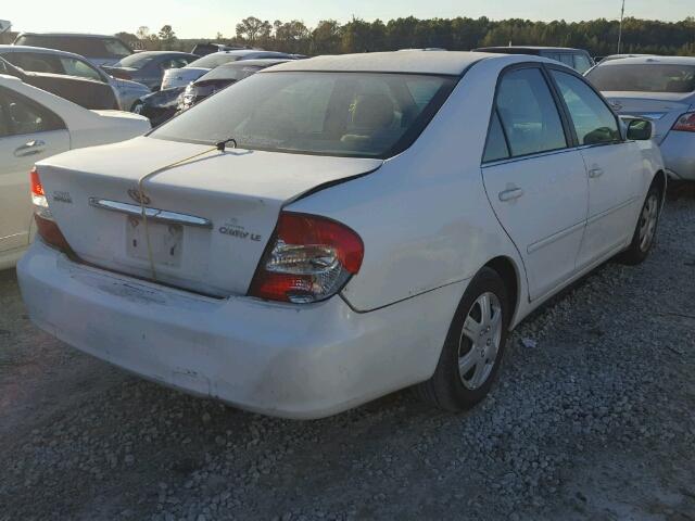 4T1BE32K32U506553 - 2002 TOYOTA CAMRY LE WHITE photo 4