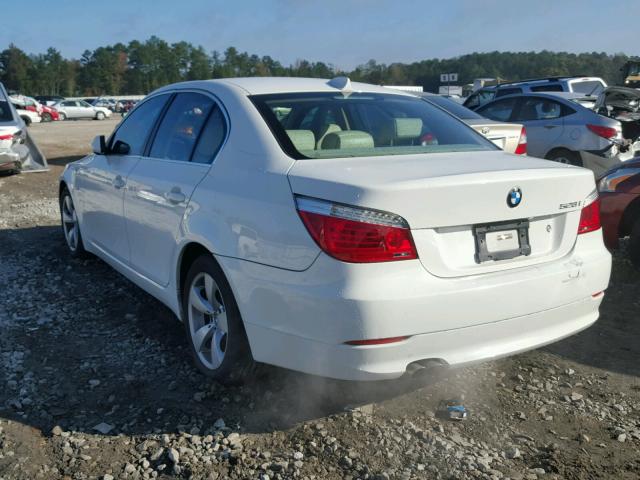 WBANU53508CT00143 - 2008 BMW 528 I WHITE photo 3