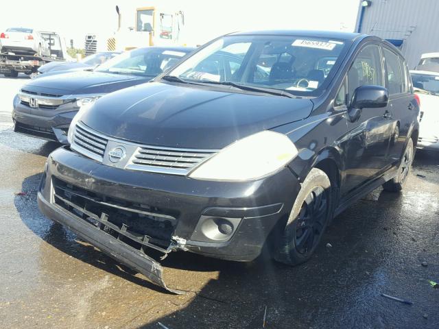 3N1BC13E79L453287 - 2009 NISSAN VERSA BLACK photo 2