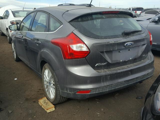 1FAHP3M23CL249705 - 2012 FORD FOCUS SEL GRAY photo 3