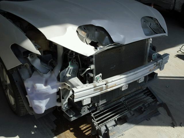 3FA6P0HD4ER343601 - 2014 FORD FUSION SE WHITE photo 9