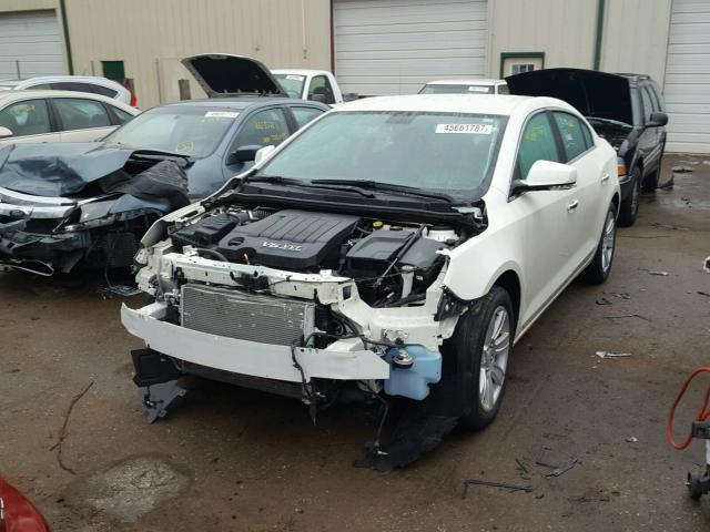 1G4GC5GD8BF155760 - 2011 BUICK LACROSSE C WHITE photo 2