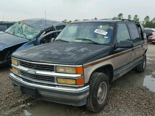 3GNEC16R4VG158358 - 1997 CHEVROLET SUBURBAN C TWO TONE photo 2