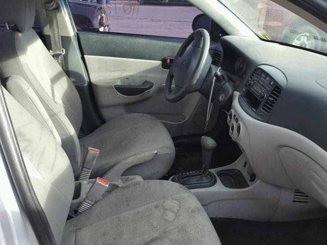 KMHCM46C69U314120 - 2009 HYUNDAI ACCENT GLS SILVER photo 5