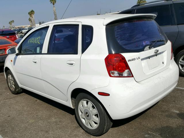 KL1TJ62664B131479 - 2004 CHEVROLET AVEO LS WHITE photo 3