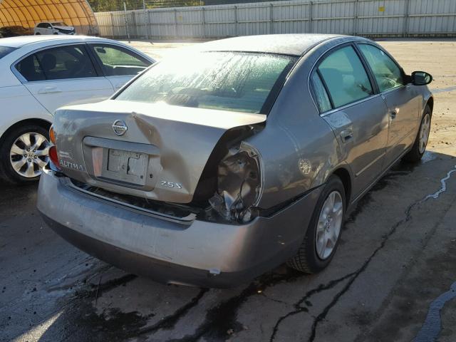 1N4AL11D24C123389 - 2004 NISSAN ALTIMA BAS GRAY photo 4