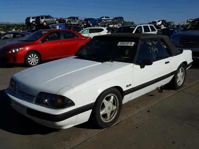 1FABP44E3KF282870 - 1989 FORD MUSTANG LX WHITE photo 2