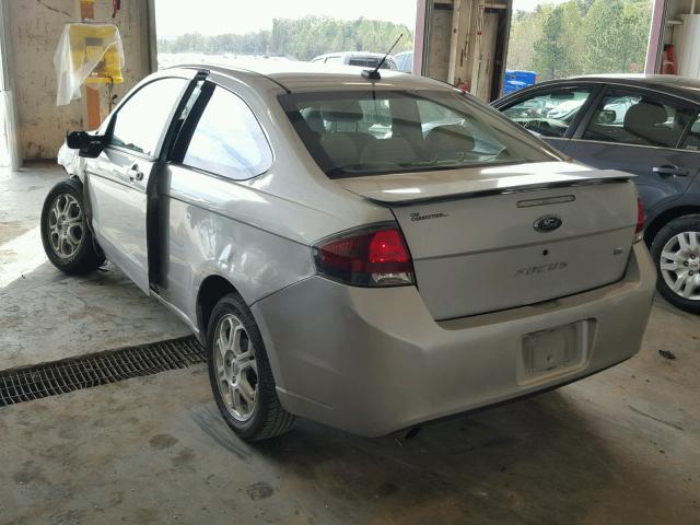 1FAHP32N09W162364 - 2009 FORD FOCUS SE SILVER photo 3