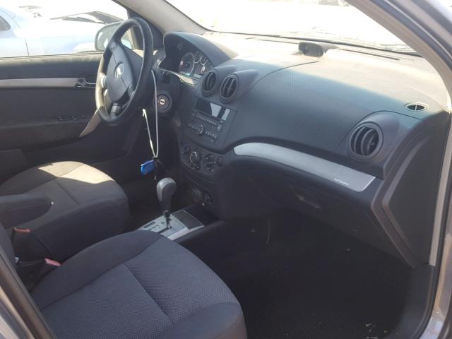 KL1TD5DE1AB099722 - 2010 CHEVROLET AVEO LS GRAY photo 5