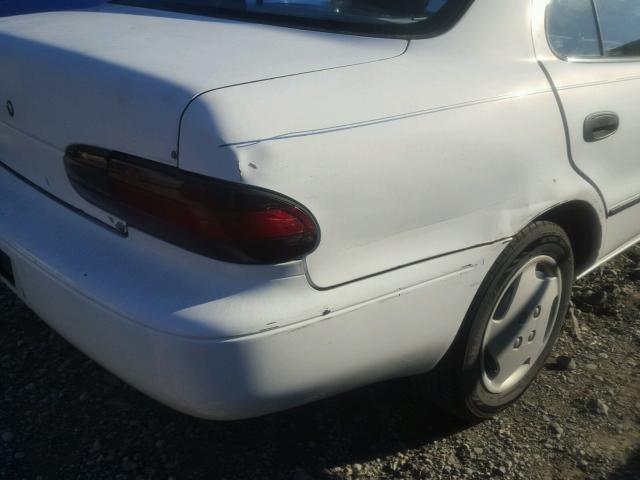 1Y1SK5263VZ439967 - 1997 GEO PRIZM BASE WHITE photo 9
