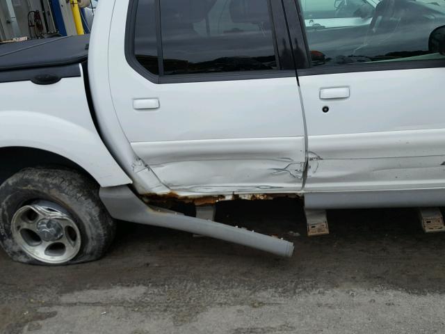 1FMZU77E81UA77047 - 2001 FORD EXPLORER S WHITE photo 9