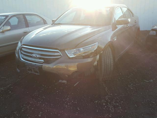 1FAHP2H83FG162571 - 2015 FORD TAURUS SEL BROWN photo 2