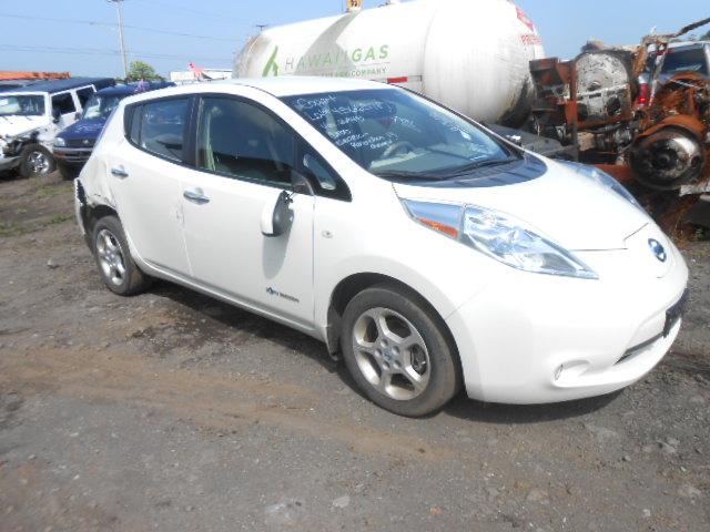 JN1AZ0CP9CT026945 - 2012 NISSAN LEAF SV WHITE photo 1