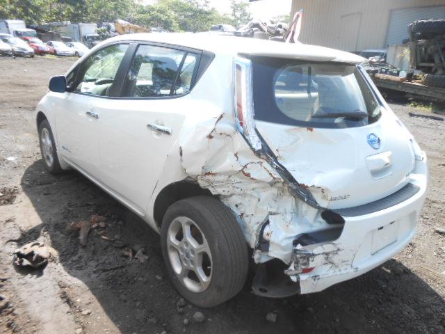 JN1AZ0CP9CT026945 - 2012 NISSAN LEAF SV WHITE photo 3