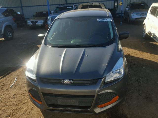 1FMCU0F73FUC79401 - 2015 FORD ESCAPE S GRAY photo 9