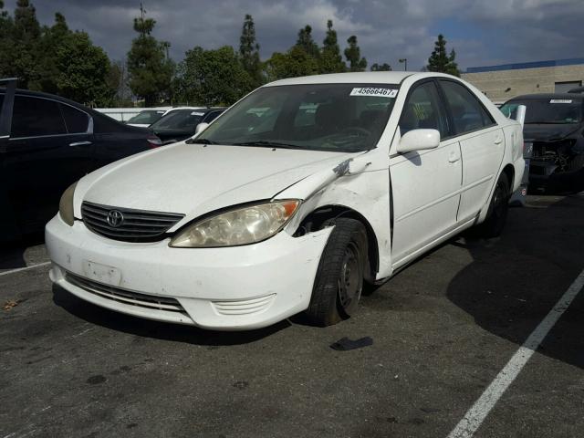 4T1BE32K26U664341 - 2006 TOYOTA CAMRY LE WHITE photo 2