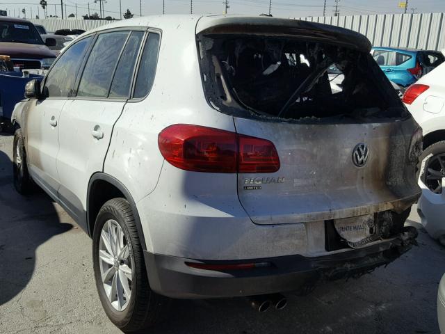 WVGAV7AX1HK047138 - 2017 VOLKSWAGEN TIGUAN S WHITE photo 3