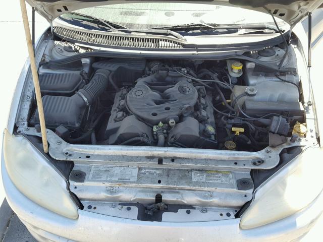 2B3HD46R14H621500 - 2004 DODGE INTREPID S GRAY photo 7