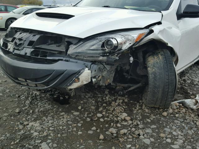 JM1BL1L32D1777551 - 2013 MAZDA SPEED 3 WHITE photo 9