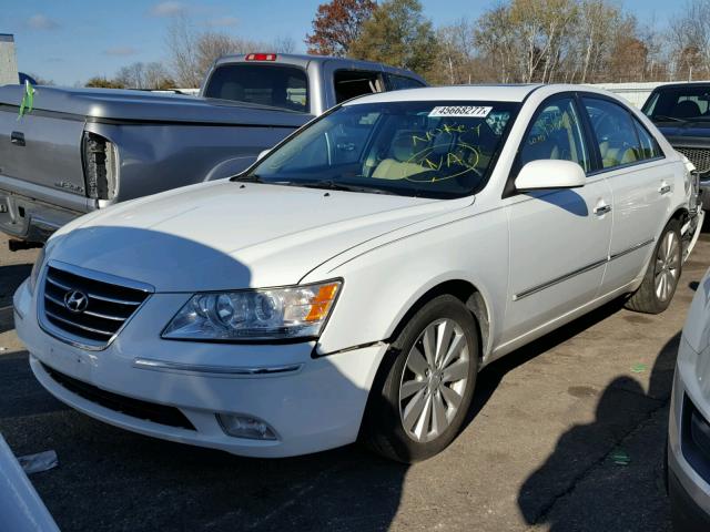 5NPEU46C19H434656 - 2009 HYUNDAI SONATA SE WHITE photo 2