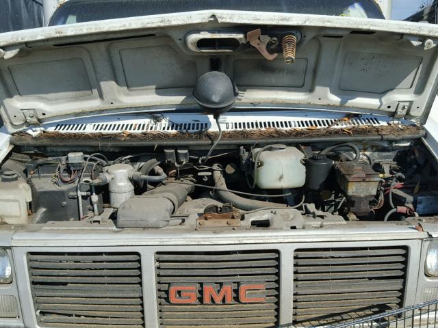 2GDHG31K9L4501911 - 1990 GMC CUTAWAY VA WHITE photo 7