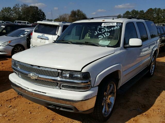 1GNEC16Z42J213711 - 2002 CHEVROLET SUBURBAN C WHITE photo 2