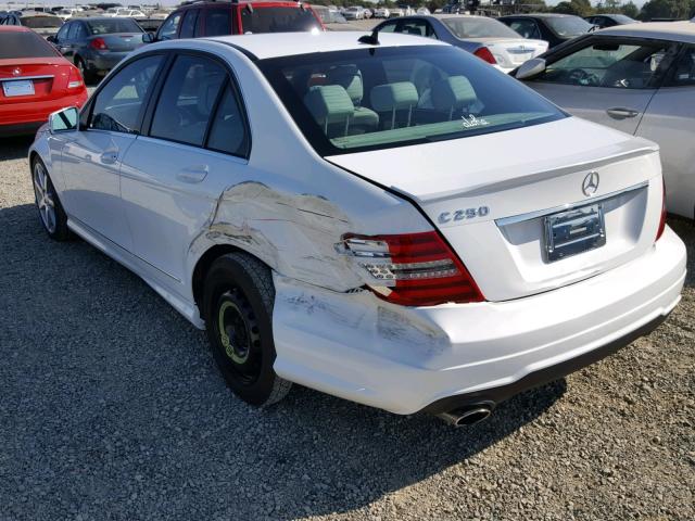 WDDGF4HB6DR268990 - 2013 MERCEDES-BENZ C 250 WHITE photo 5