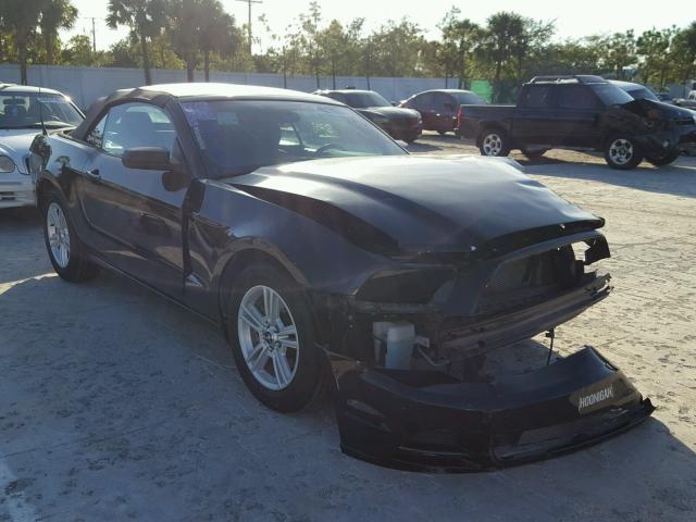 1ZVBP8EM9E5266753 - 2014 FORD MUSTANG BLACK photo 1