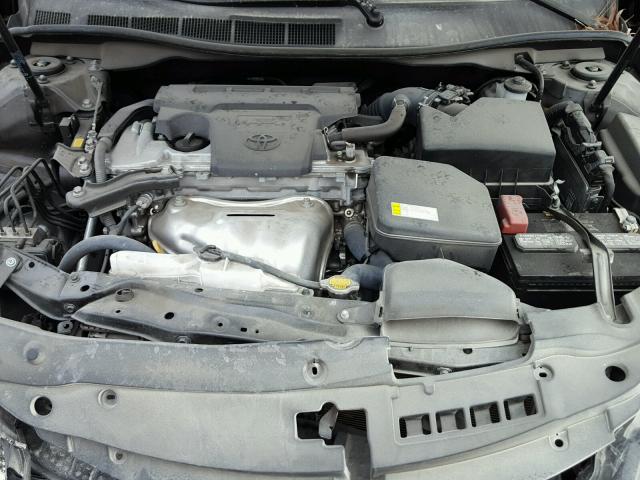 4T1BF1FK8FU978829 - 2015 TOYOTA CAMRY LE შავი ფოტო 7