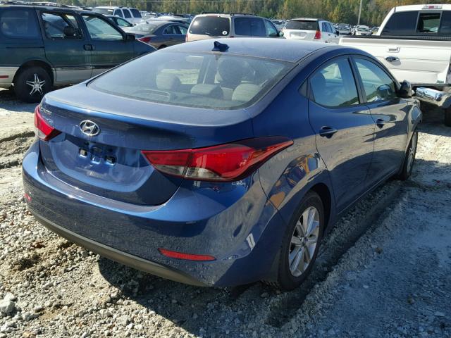 5NPDH4AE8GH723989 - 2016 HYUNDAI ELANTRA SE BLUE photo 4