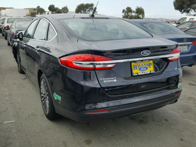 3FA6P0PU4HR329901 - 2017 FORD FUSION SE BLACK photo 3