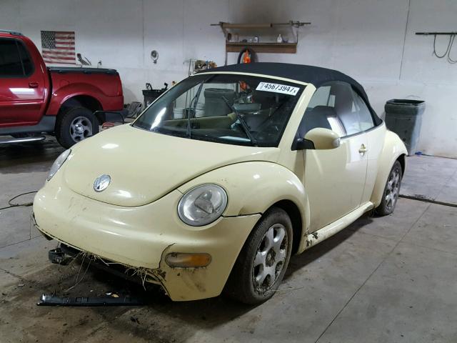 3VWCK21Y83M309642 - 2003 VOLKSWAGEN NEW BEETLE YELLOW photo 2