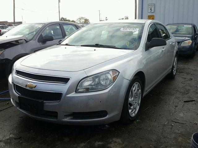 1G1ZB5EB7A4124603 - 2010 CHEVROLET MALIBU LS ვერცხლისფერი ფოტო 2